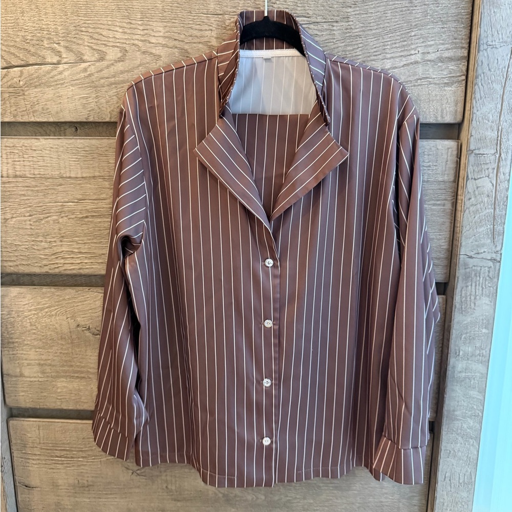 Silky Set - Classic Brown Pinstripe- size M- NWOT - can be worn as set or PJS